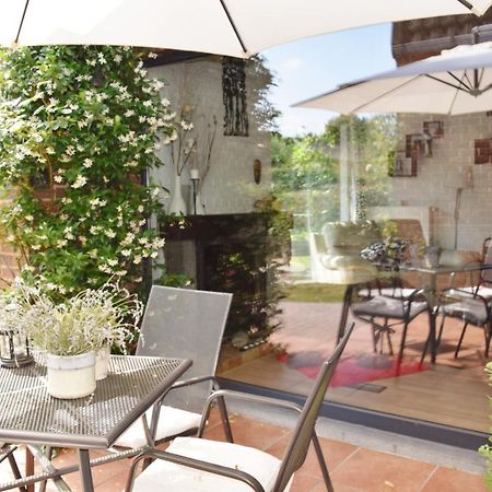 Bed and Breakfast Les Chambourlettes Монс Экстерьер фото